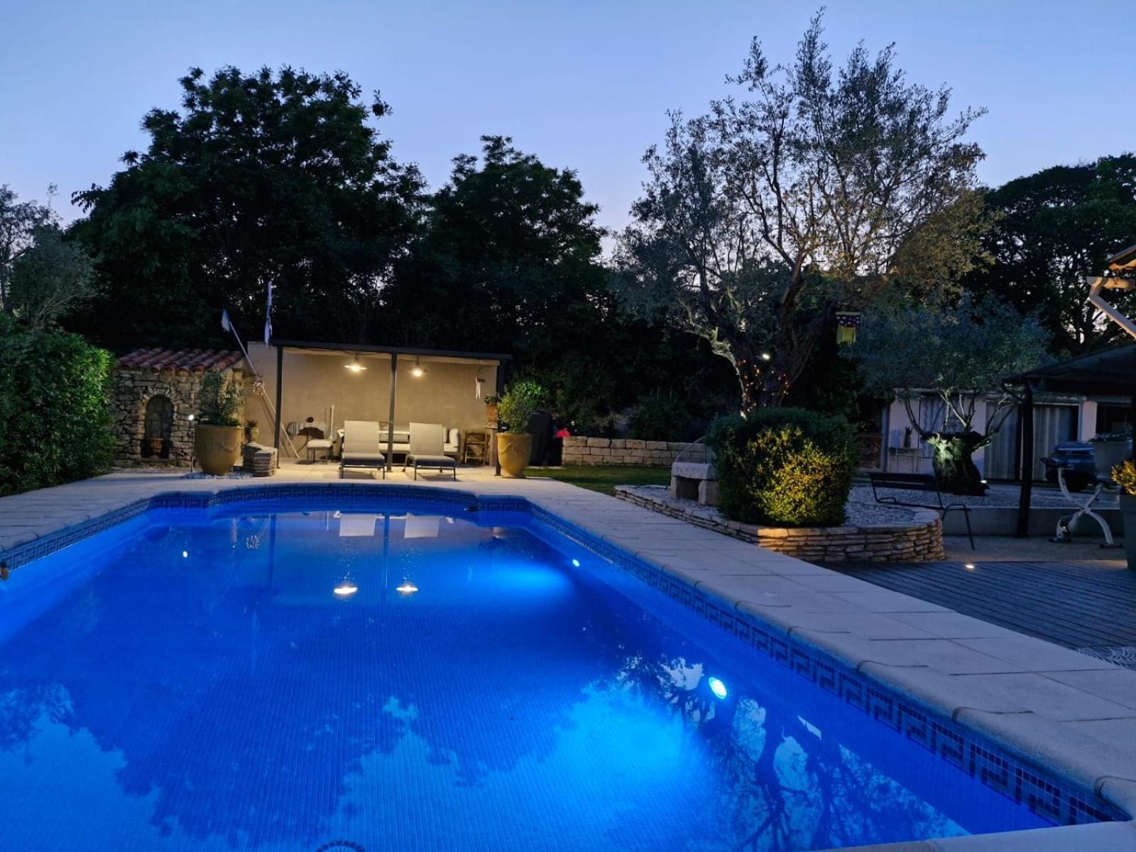 Les Mesanges Apartment คาสเตลนู-เลอ-เลซ์ ภายนอก รูปภาพ